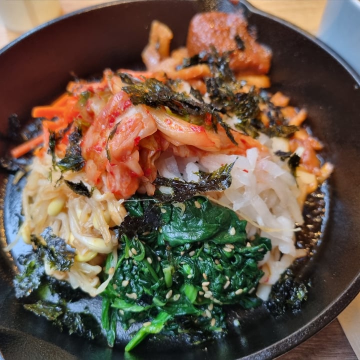 photo of Plant-based Tokyo Bibimbap ビビンバ shared by @filipeguerreiro on  30 May 2023 - review