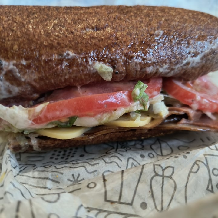 photo of Publix Deli Turkey Club Sandwich shared by @mynameislisa on  17 Mar 2023 - review