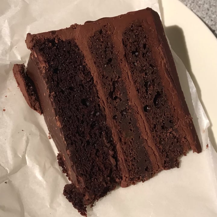 photo of sakura Chocolate Cake with Hints of Yuzu shared by @philovegan on  22 Feb 2023 - review
