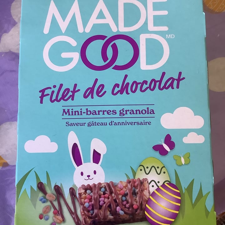photo of Made Good mini barre granola filet de chocolat Éclat des Fêtes shared by @jujugato on  09 Apr 2023 - review