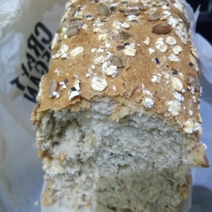 photo of Craft Vegan Bakery Pan integral con semillas shared by @jisam on  01 Jan 2023 - review