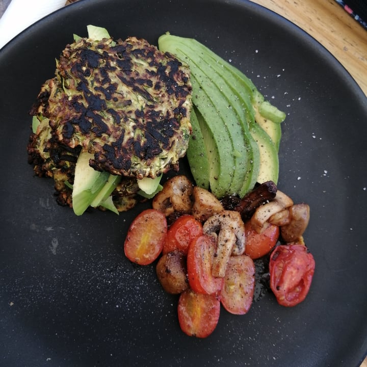 photo of Clay Cafe Hout Bay Vegan Brekkie shared by @beverley77 on  29 Dec 2022 - review