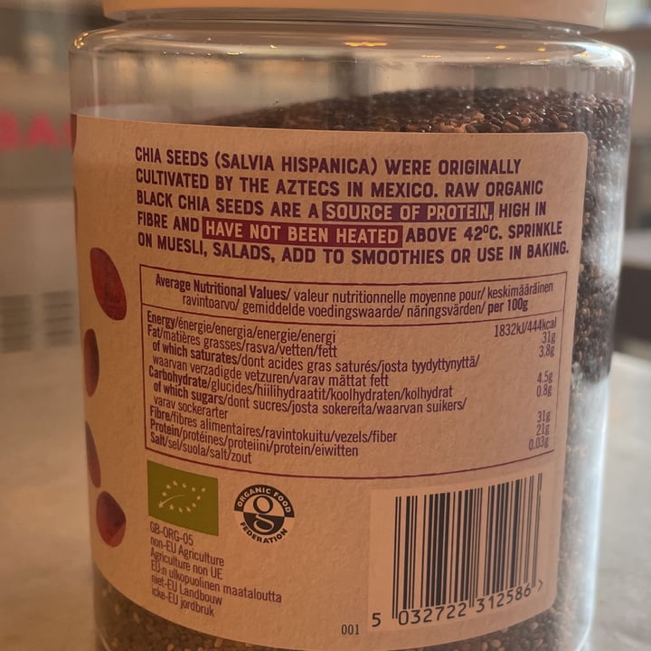 photo of RAW Vibrant Living Organic Black Chia Seeds shared by @bryanvegan on  17 Feb 2023 - review