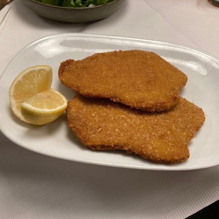 photo of Figlmüller Bäckerstraße Planted Wiener Schnitzel shared by @anto- on  14 Aug 2023 - review