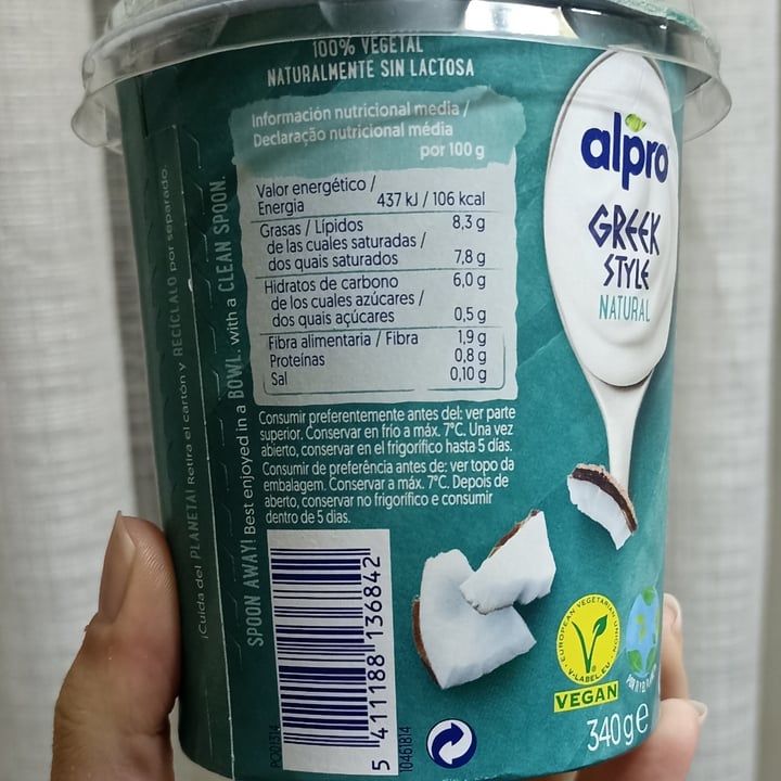 photo of Alpro greek style natural shared by @leiremarcs on  06 Feb 2023 - review