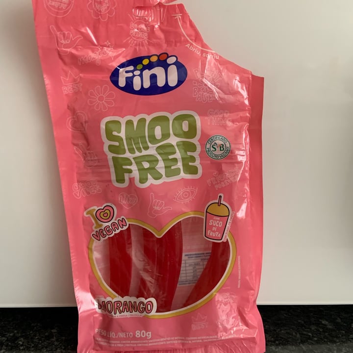 photo of Fini Smoo Free Morango shared by @estreladamanha2009 on  01 Mar 2023 - review