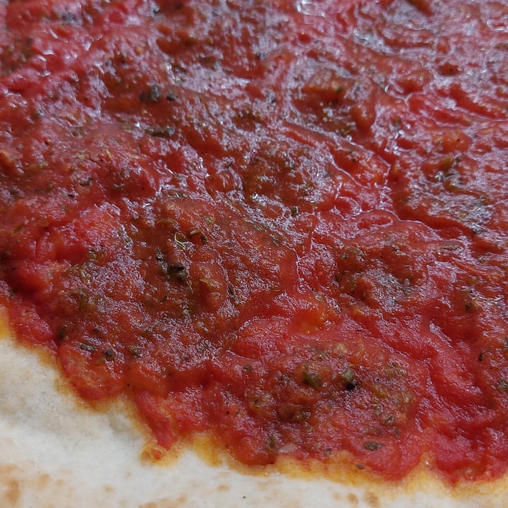 photo of Italpizza La Numero 1 Marinara shared by @rosidb on  27 Feb 2023 - review