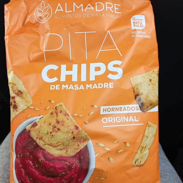 photo of Almadre Pita chips de masa madre shared by @valentinao on  16 Aug 2023 - review