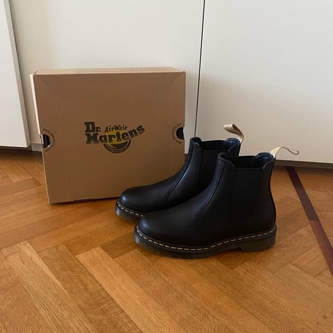 Dr. Martens Vegan 2976 Chelsea Boots Black Reviews | abillion