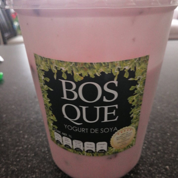 photo of Bosque Yogurt de soya Frutos rojos shared by @pilina on  30 May 2023 - review