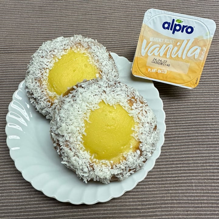 photo of Alpro Heavenly Velvet Vanilla Dessert shared by @vanille on  01 Mar 2023 - review