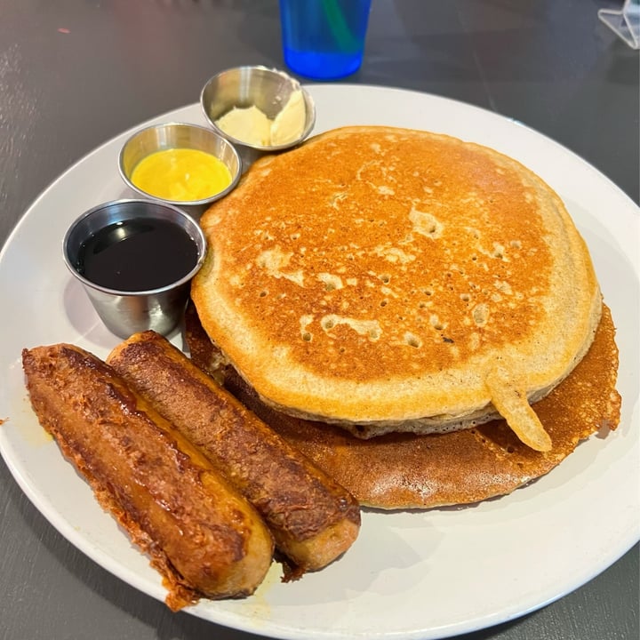photo of Kale My Name pancakes and sausage shared by @punkrockcatlady on  02 May 2023 - review