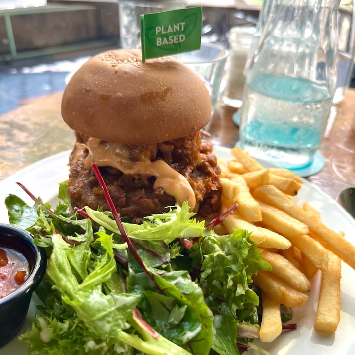 Privé CHIJMES Downtown Core, Singapore indonesian vegan ayam penyet