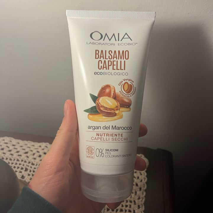 photo of Omia Laboratoires Balsamo Capelli All'olio Di Argan shared by @giuliettaveg on  05 Jan 2023 - review