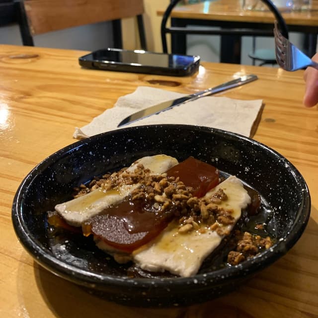 Photo of the dish “Queso de castañas con membrillo”