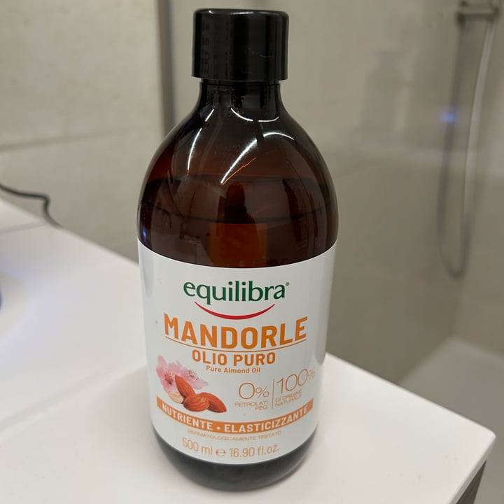 photo of Equilibra Olio Di Mandorle Dolci shared by @ele91mem on  19 Jul 2023 - review