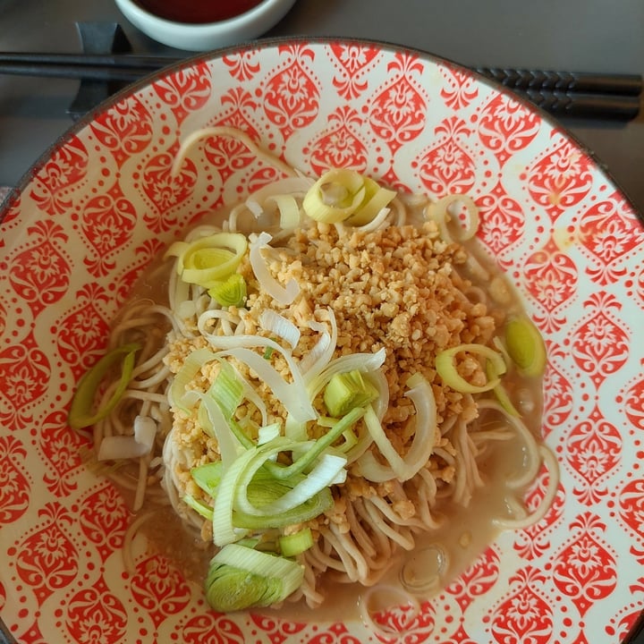 photo of TUTTOFABRODO Vegan Dan Dan Noodles shared by @appleblossom on  21 Dec 2022 - review