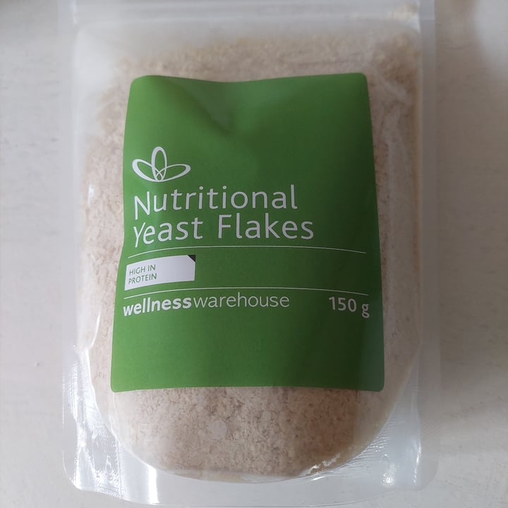 photo of Wellness Warehouse Nutritional yeast flakes shared by @hippiegirl on  04 Mar 2023 - review