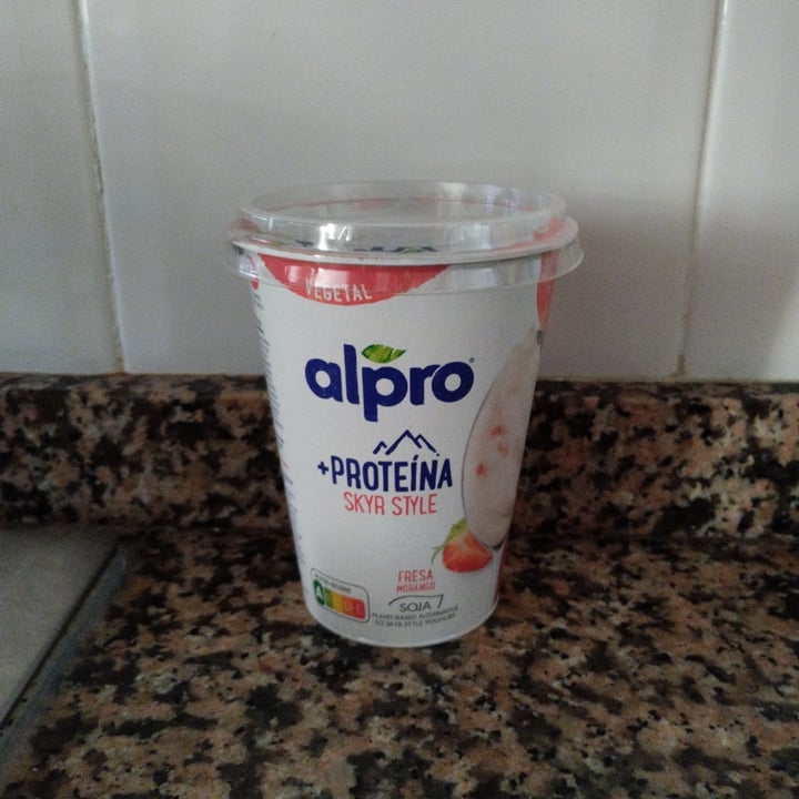 photo of Alpro Alpro Skyr Style Fresa shared by @sam911bee on  08 Apr 2023 - review