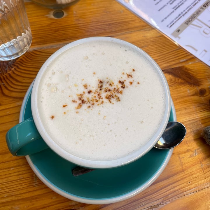 photo of Café Brûlé peanut butter latte shared by @v-gan on  11 Feb 2023 - review