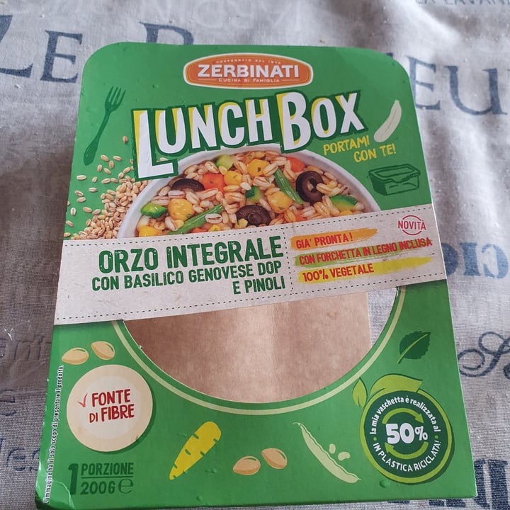 photo of Zerbinati Lunch Box Orzo Integrale con Basilico Genovese Dop e Pinoli shared by @momipeterpan on  22 May 2023 - review
