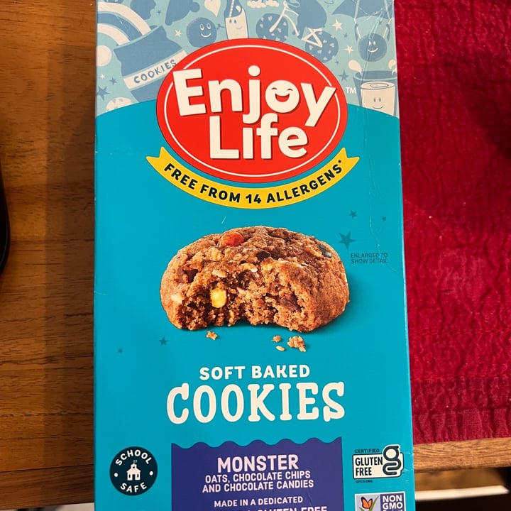 photo of Enjoy Life Soft Baked Cookies Chocolate Chip shared by @gaby-miss-x on  14 Aug 2023 - review