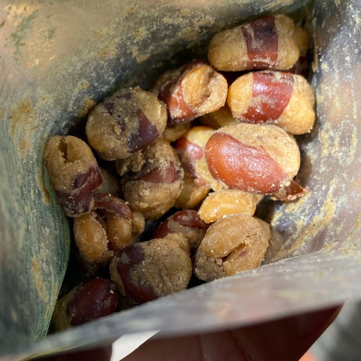 photo of Nuttee bean co Fava'licious wasabi and ginger shared by @catniponly on  02 May 2023 - review