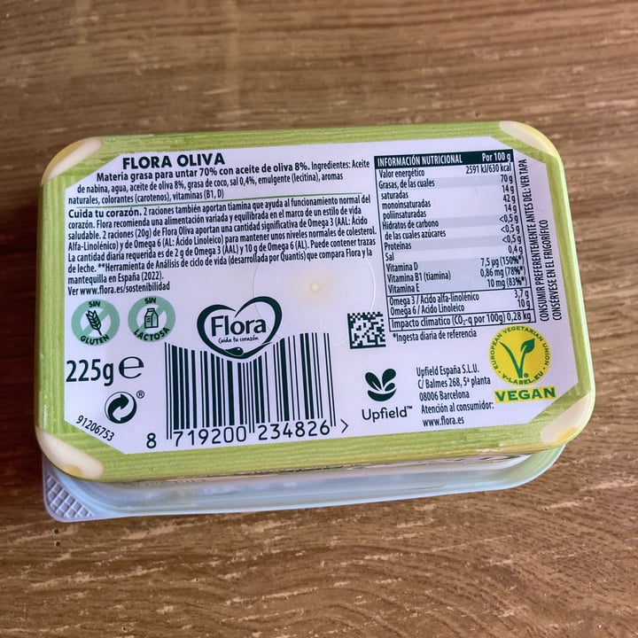 photo of Flora Flora Margarina Toque Aceite de Oliva shared by @martitavegan on  29 Jul 2023 - review