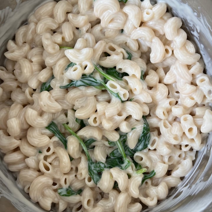 photo of Daiya Deluxe Mac and Cheese White Cheddar Style shared by @alistar on  28 Jul 2023 - review