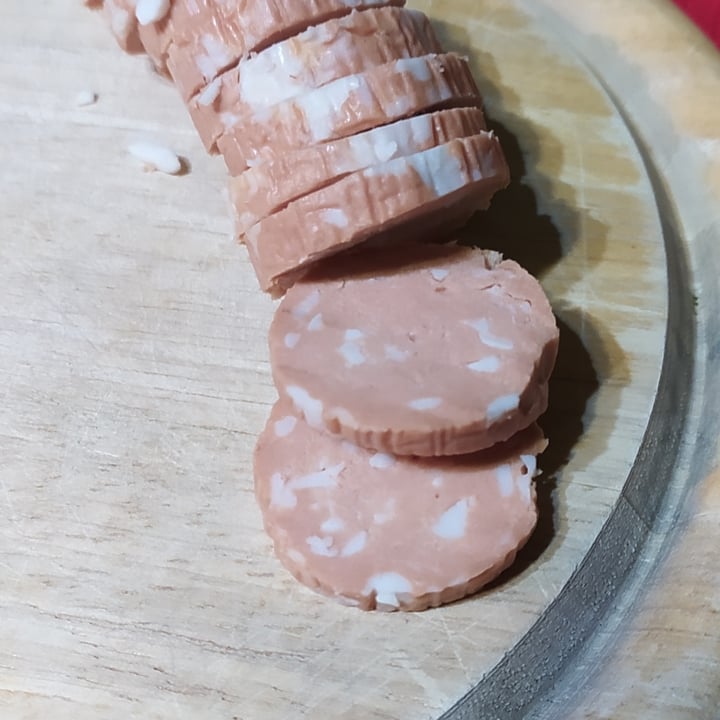 photo of Happy Planet Smoked Salami Sausage  shared by @lalla2527 on  31 Dec 2022 - review
