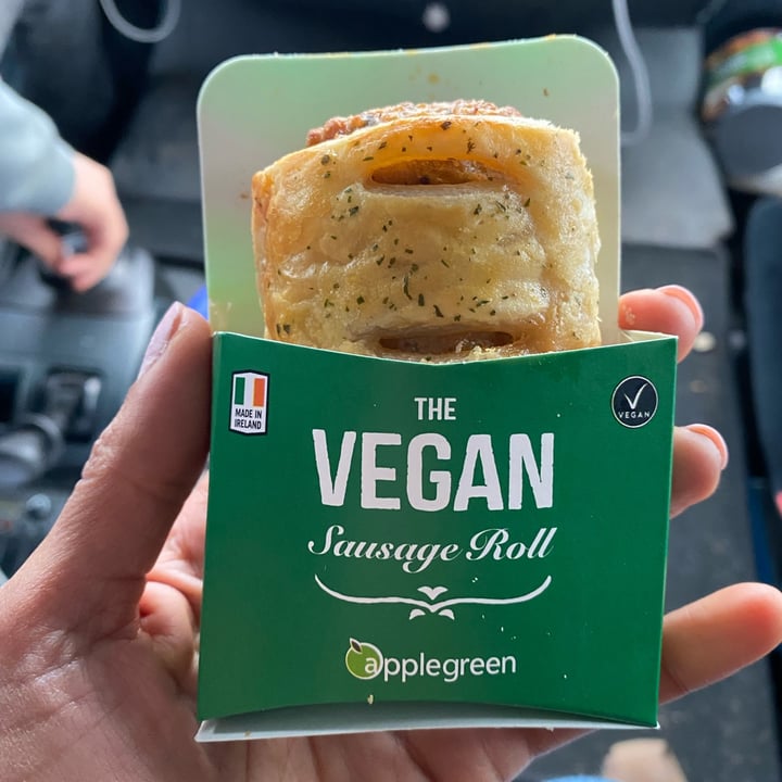 photo of Applegreen vegan sausage roll shared by @bethnicles on  16 Jan 2023 - review