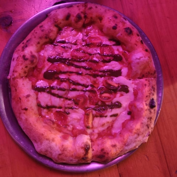 photo of Lado V Pizza De Hongos shared by @spookycarol on  29 Mar 2023 - review