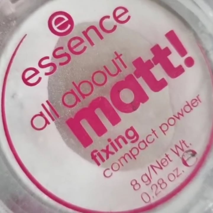 photo of Essence Cosmetics All About silky matt! Fixing Compact Powder shared by @jessicarebeg on  27 Feb 2023 - review
