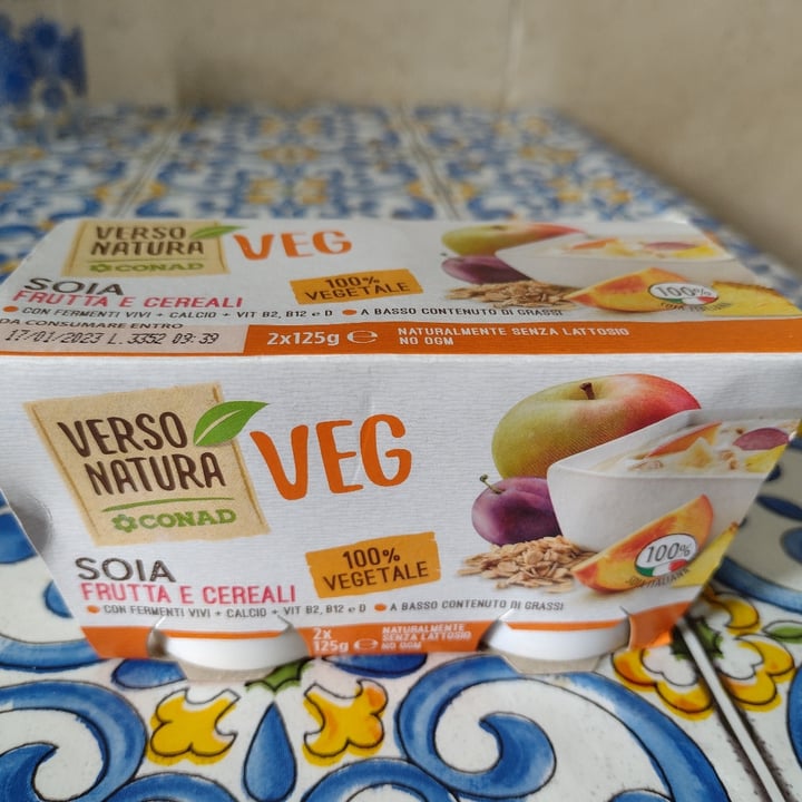 photo of Verso Natura Conad Veg Yogurt Soia Frutta e Cereali shared by @chapelliere on  16 Jan 2023 - review
