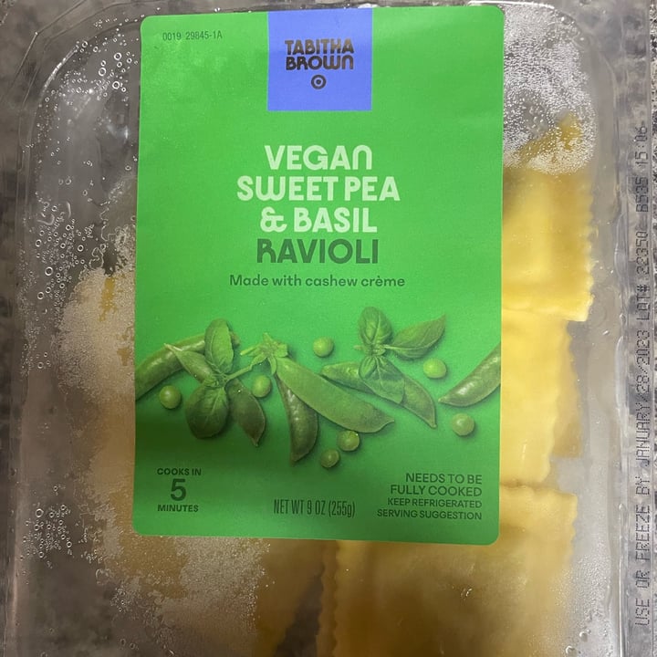 photo of Tabitha Brown Vegan Sweet Pea & Basil Ravioli shared by @housej on  23 Feb 2023 - review