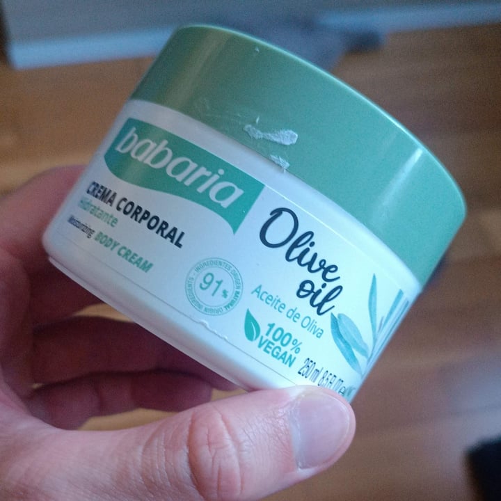 photo of Babaria Crema Corporal con Aceite de Oliva shared by @veorn on  21 Jul 2023 - review