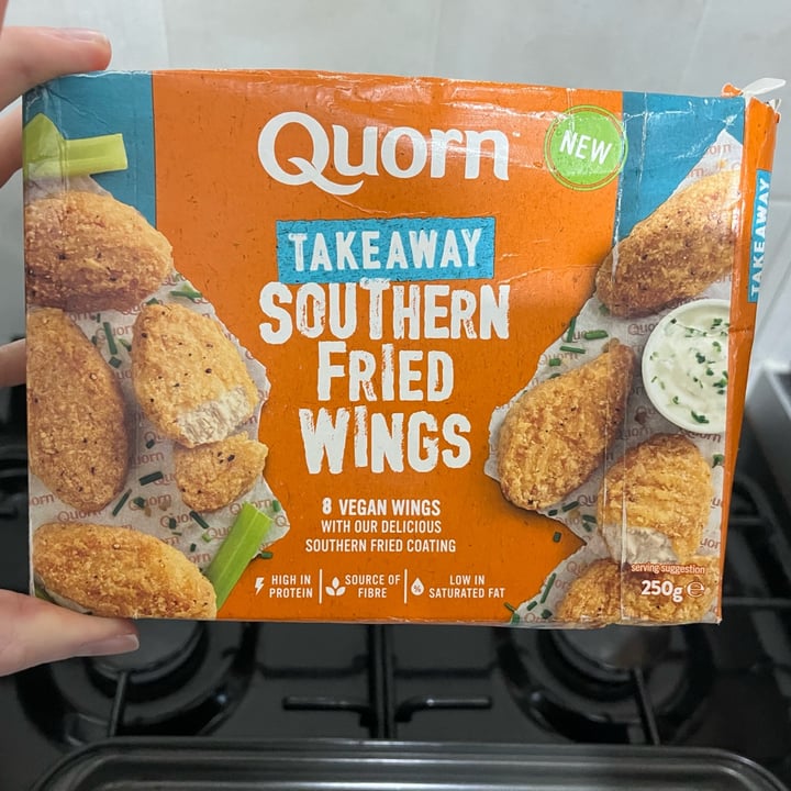photo of Quorn Takeaway Southern Fried Wings shared by @ameriamber on  13 May 2023 - review