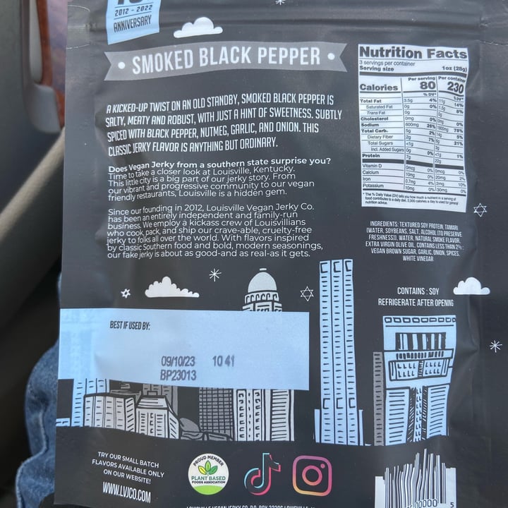 photo of  Louisville Vegan Jerky Co. Smoked Black Pepper shared by @themindfulvegan on  19 Jul 2023 - review