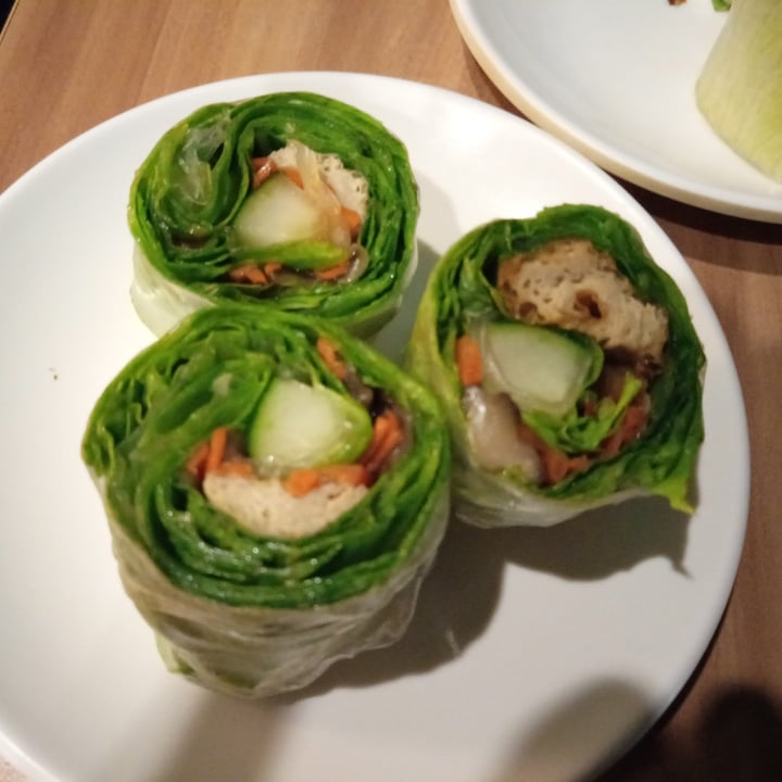photo of Sandwich Saigon (Vegetarian) Low carb Mushroom Tofu Roll shared by @veganspicegirl on  23 Feb 2023 - review