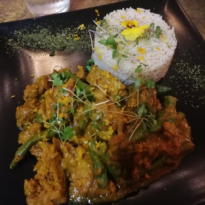photo of aTipico curry vegan shared by @micheladallavalle on  16 Jul 2023 - review