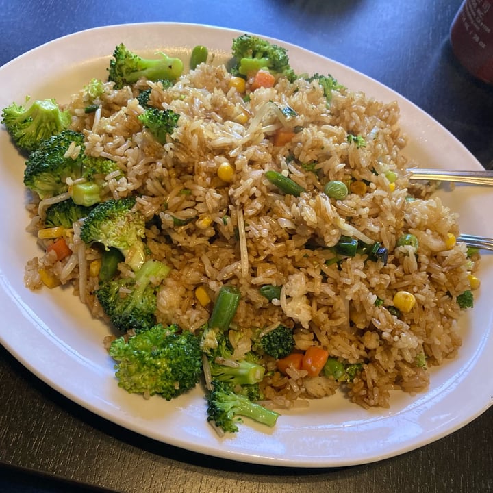 Green Island Chinese Restaurant and Bar (Thorold Stone Rd.) Niagara