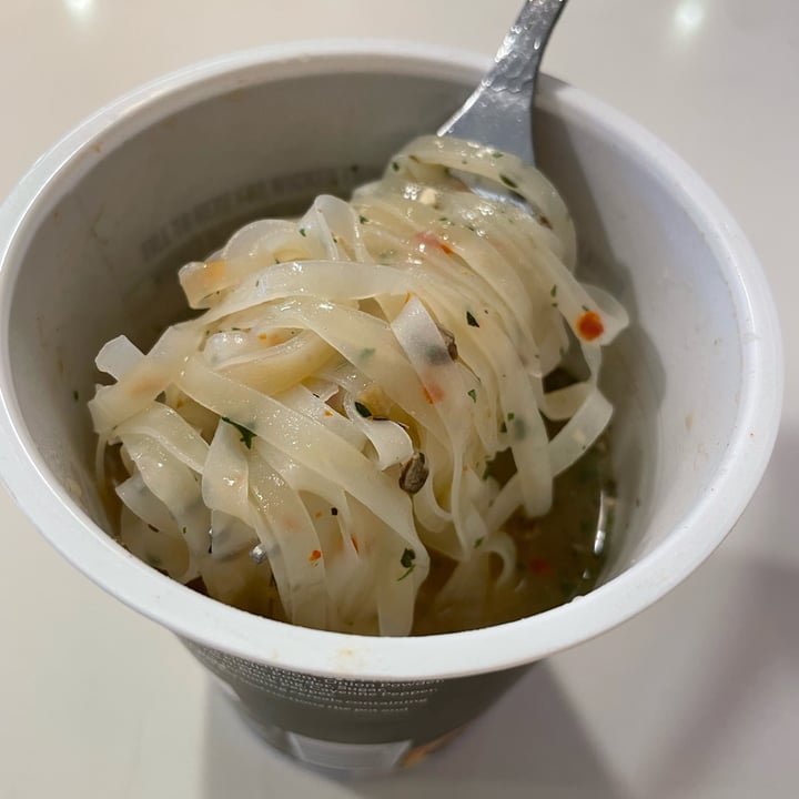 photo of Wicked Spicy Coconut and Rice Noodles shared by @niamhroberts on  27 Feb 2023 - review