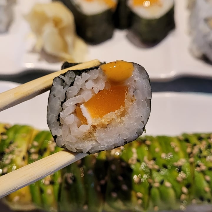photo of Tenon Vegetarian Cuisine Spicy Veg Salmon Roll shared by @theveglife on  05 Jun 2023 - review