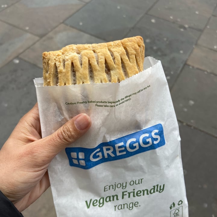 photo of Greggs vegan sausage bean and cheeze melt shared by @goodsoulsara on  08 Mar 2023 - review