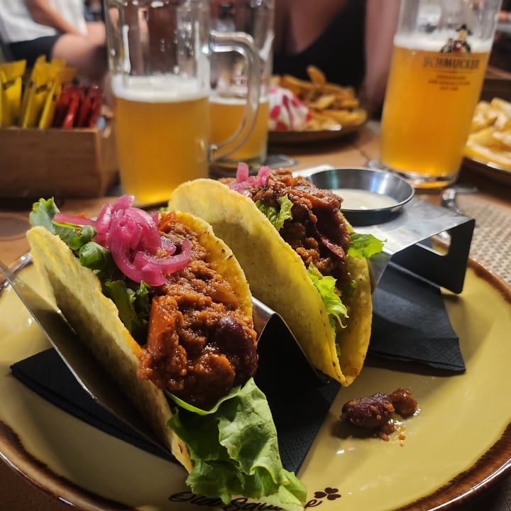 photo of Old Square Spicy Seitan Tacos shared by @valepav on  15 Aug 2023 - review