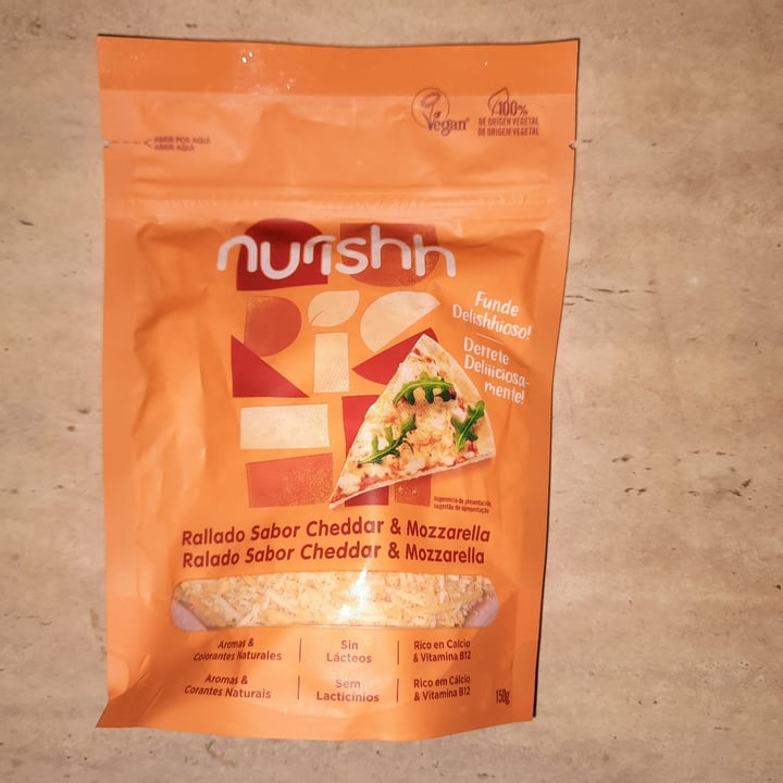 photo of Nurishh Queso Rallado Cheddar Mozzarella shared by @srtaflexiespagueti on  01 Jul 2023 - review