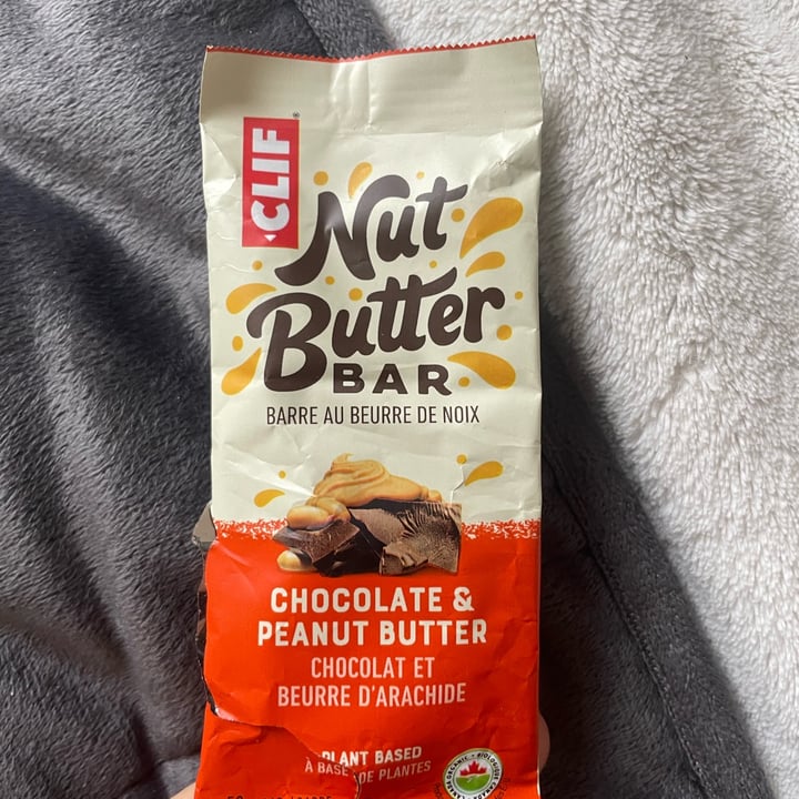 photo of Clif Bar Chocolate and Peanut Butter Bar shared by @adamame on  14 Jan 2023 - review