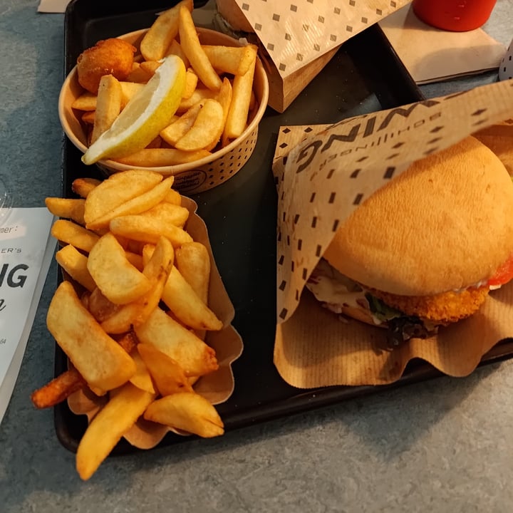 photo of Swing Kitchen vienna burger shared by @helebias on  10 Jul 2023 - review