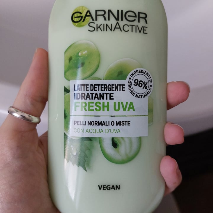 photo of Garnier Latte Detergente Idratante Fresh Uva shared by @nenya8 on  23 May 2023 - review