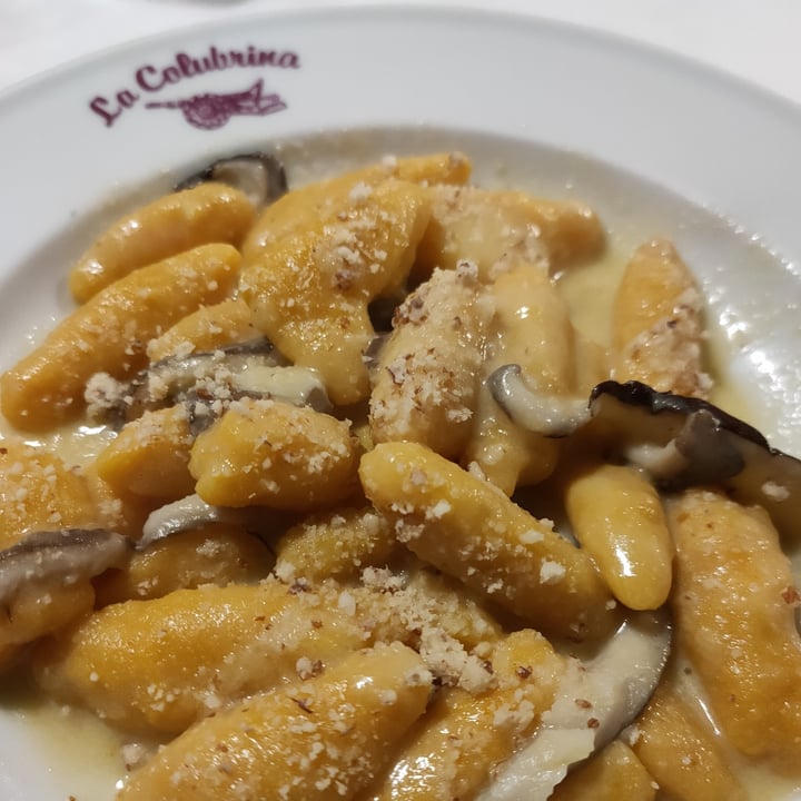 photo of La Colubrina Gnocchi Di Zucca Con Crema Al Cocco E Funghi Shitake shared by @andydesa on  01 Mar 2023 - review